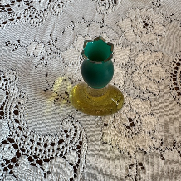 Avon Elegant Women's Fragrance Bottles - Green and Yellow - Picture 5 of 13